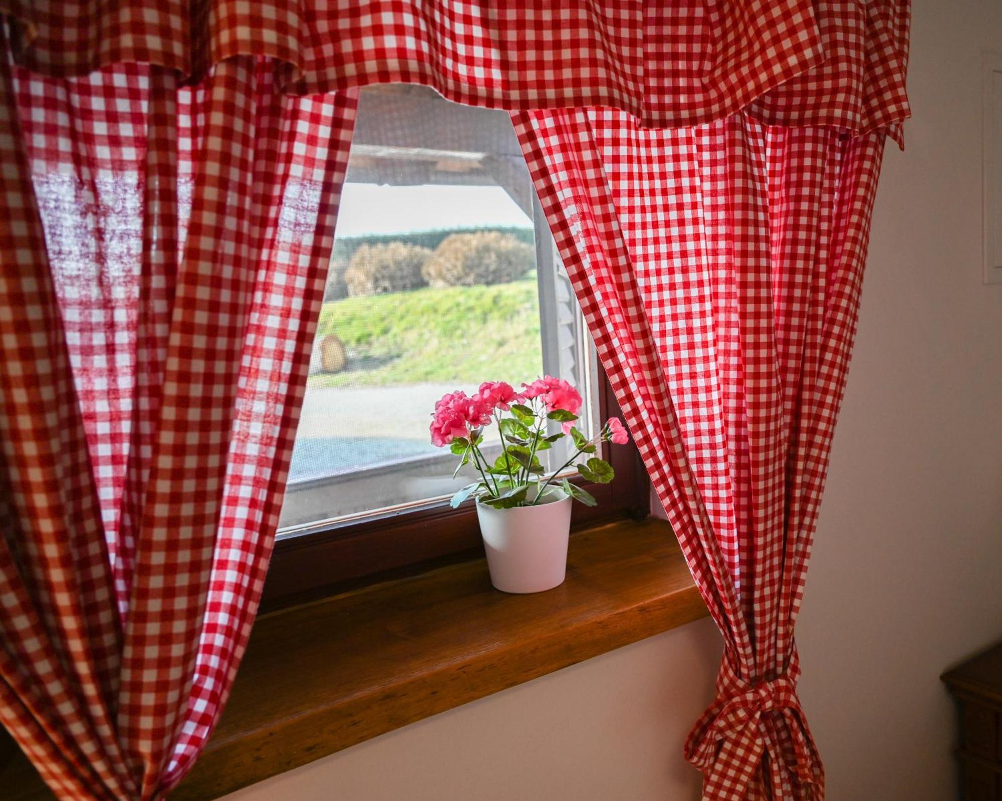 Val Hills Rural Holiday House Gaj Kültér fotó